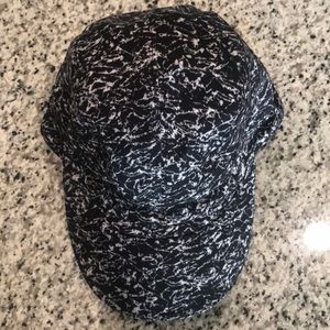 Lululemon Race To Place Hat